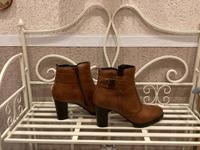 Damen Stiefel Essen - Essen-Katernberg Vorschau
