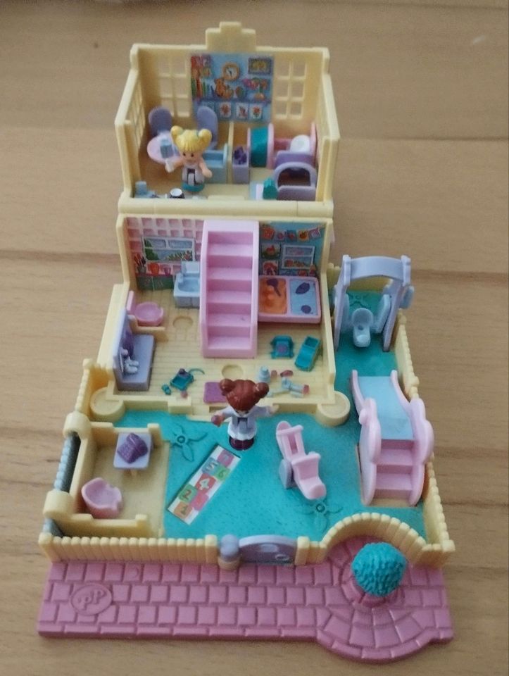 Polly Pocket Bluebird 1994 Kindergarten in Trier