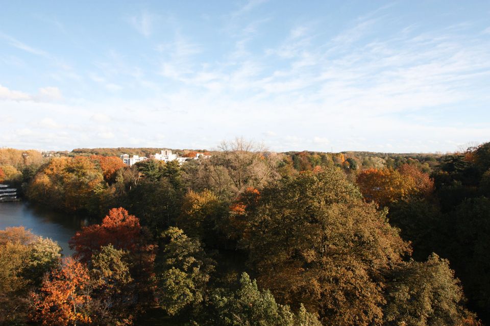 Zentral Wohnen mit tollem Ausblick in Erkrath