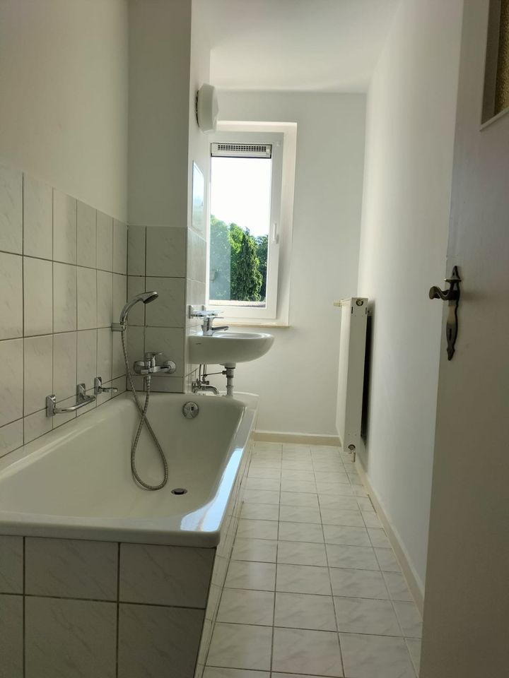 schicke & helle 2-Zimmer Wohnung mit Tageslichtbad und Stellplatz! in Schwarzbach