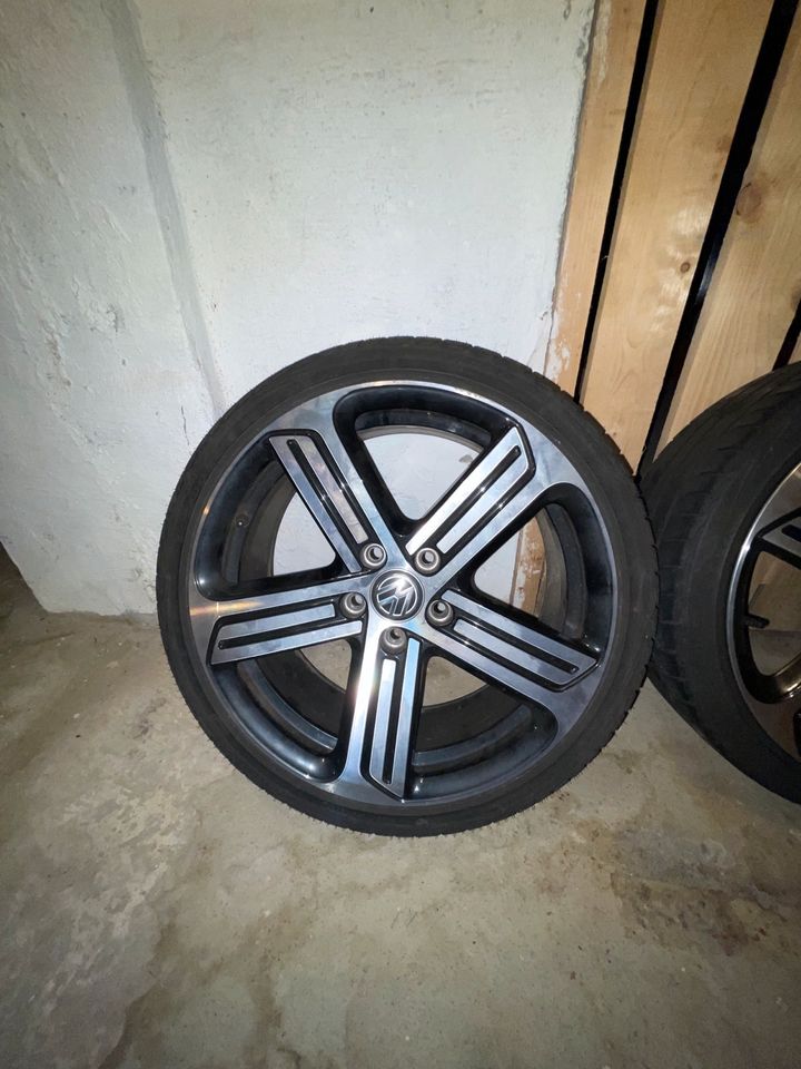 Cádiz 18“ Alufelgen VW Sommerreifen Golf 7R in Oldenburg