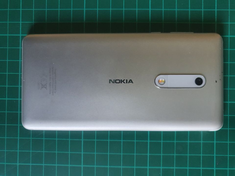 Nokia 5 smartphone 16GB in Kerpen