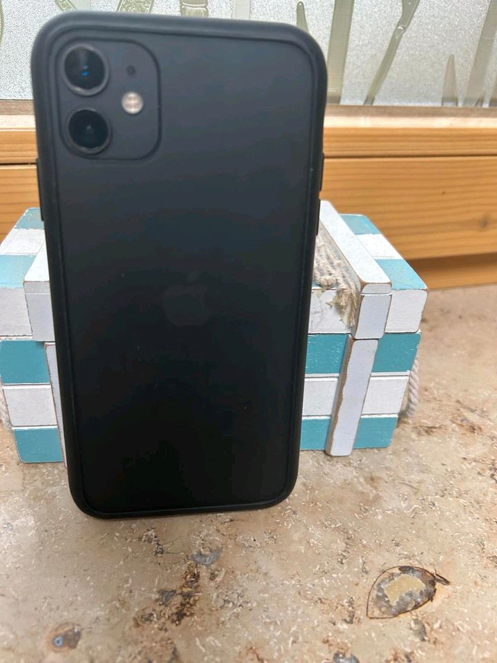 Apple iphone 11 in Winsen (Aller)