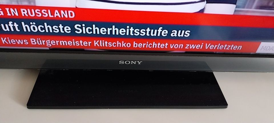 Sony TV 101cm Bild Diagonale Alt aber er Läuft Gut in Preetz