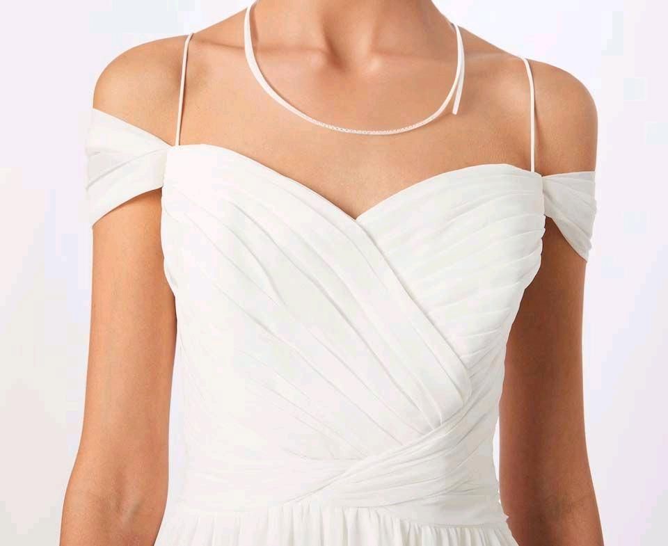 Kleid creme ivory Abendkleid lang Hochzeitskleid fließend 40 tall in Berlin