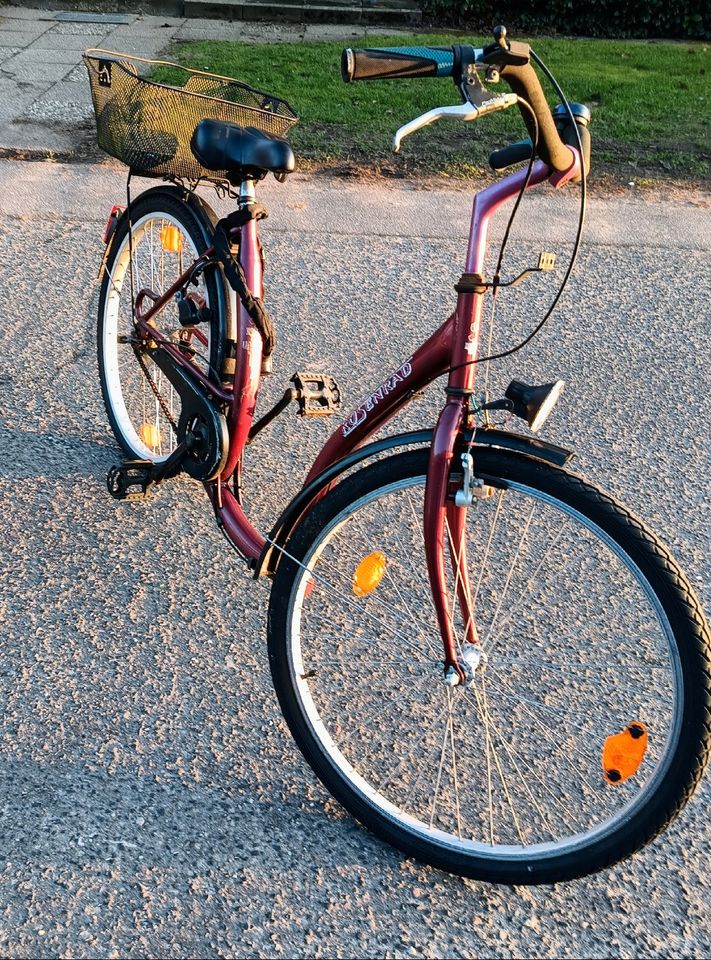 Damenfahrrad mit Tiefeinstieg, 26" in Kaltenkirchen