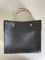 Tasche Handtasche Schwarz Silber Damen Düsseldorf - Benrath Vorschau