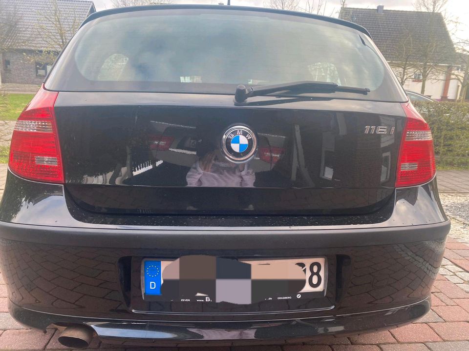 BMW 116 8 Fach bereift in Osterholz-Scharmbeck
