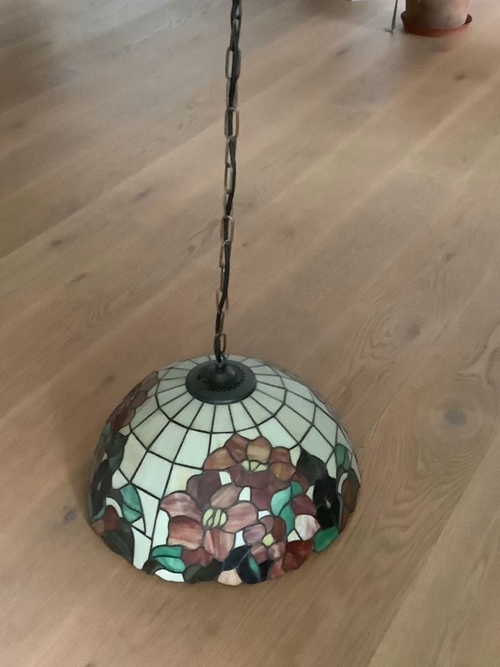 Tiffany Hängelampe Glas bunt Durchmesser 40 cm, echte Handarbeit in Stadtbergen