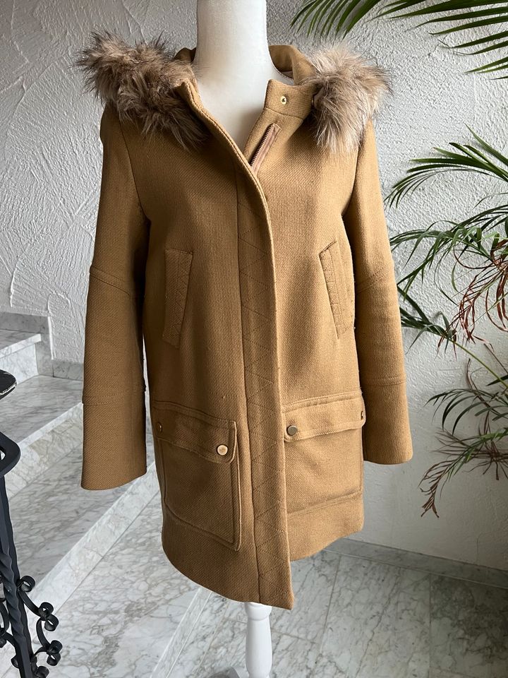 Mango Mantel winterjacke duffle coat beige gold Fell Kapuze XS in Usingen