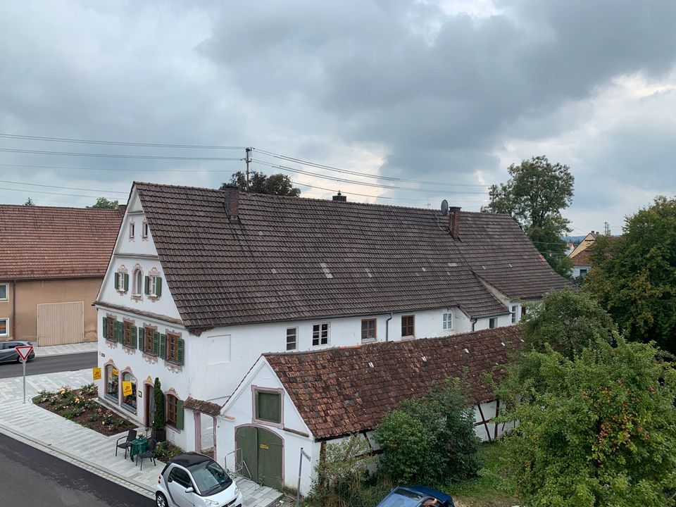 Mortainplatz in Thannhausen: Attraktive und helle Zwei-Zimmer-Wohnung in zentraler Lage in Thannhausen