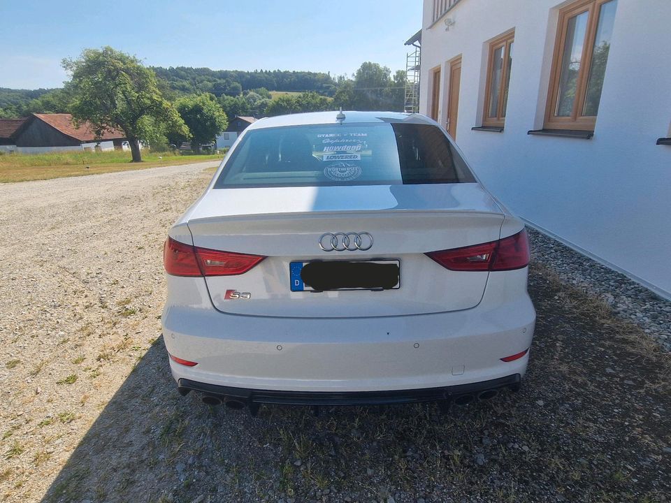 Audi S3 8V in Simbach