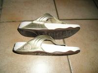 Schöne goldene original FITFLOP Sandaletten / Zehentrenner G. 40 Hessen - Biebergemünd Vorschau