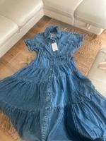 Zara  Maxi Jeanskleid, stufen, Neu mit Etikett M Berlin - Treptow Vorschau