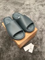 Adidas Yeezy Slide // Slate Marine // EU44 1/2 Eimsbüttel - Hamburg Stellingen Vorschau