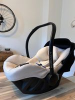 Avionaut Kindersitz Babyschale Autositz beige Pixel pro Niedersachsen - Lüneburg Vorschau