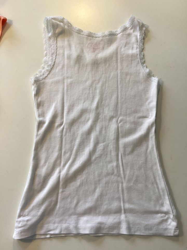 Set aus TOP & SHORTS H&M Pocopiano Gr.140 lachs weiß kurze Hose in Nordhorn