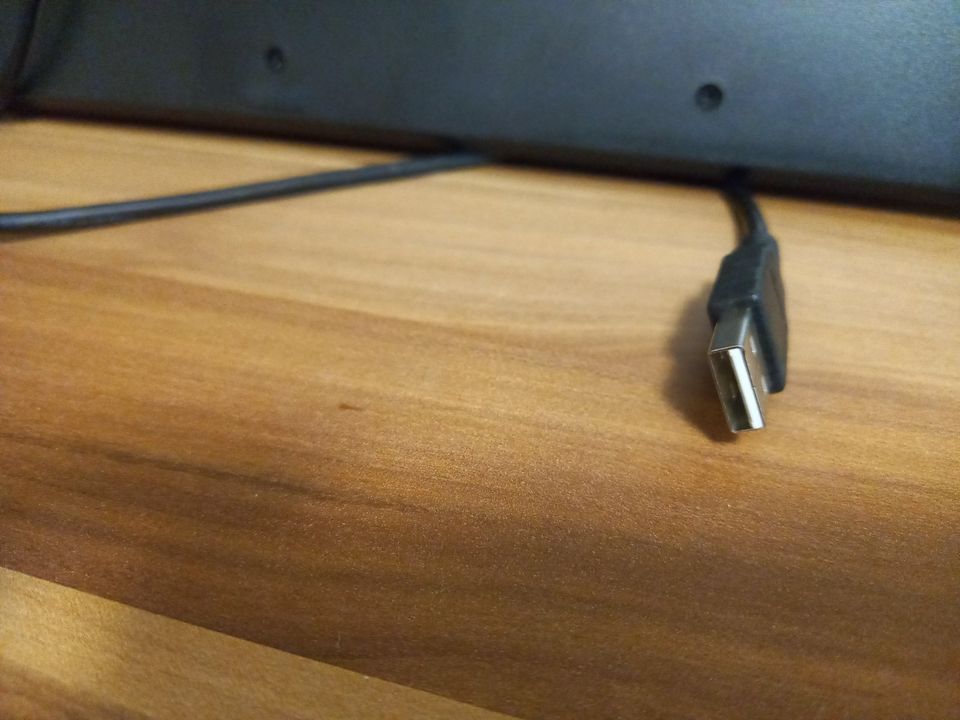 1x Kabelgebundene USB-Tastatur, gebraucht in Leipzig