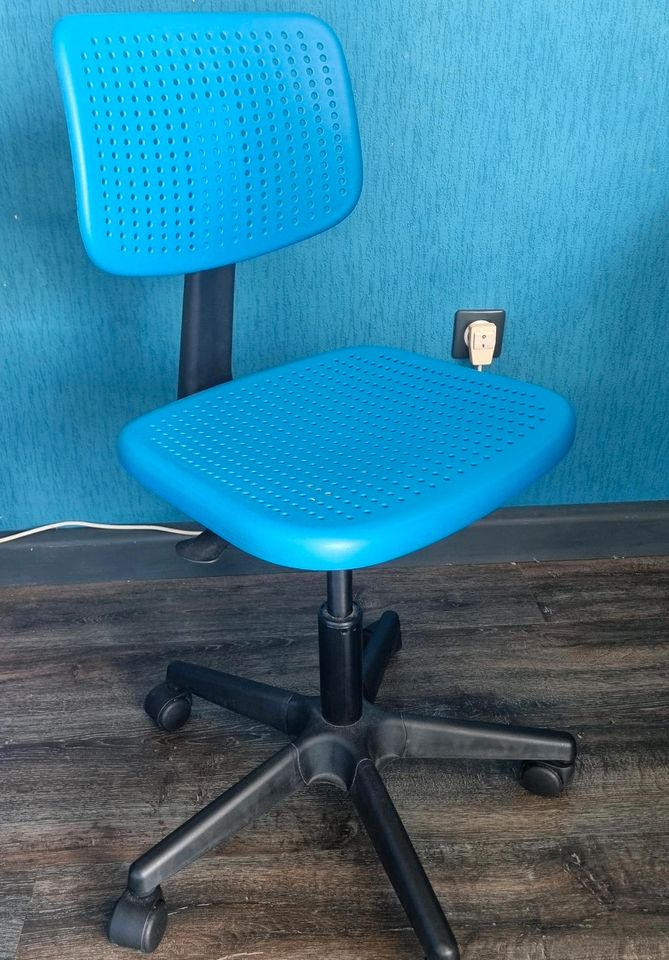 Schreibtischstuhl/ Bürostuhl Ikea Blau in Worms