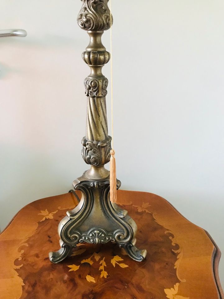 Massive Vintage/Retro Bronze Tischlampe/Stehlampe im Barockstil in Mainz