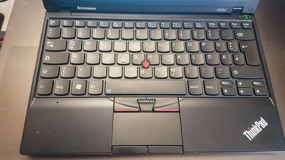 Lenovo Thinkpad X121e 12 Zoll Laptop in München