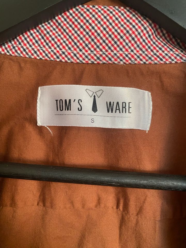 braunes Hemd Tom's Ware in Ballenstedt