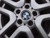 BMW Reifen mit Felgen 235/65 R17 104 Nordrhein-Westfalen - Minden Vorschau