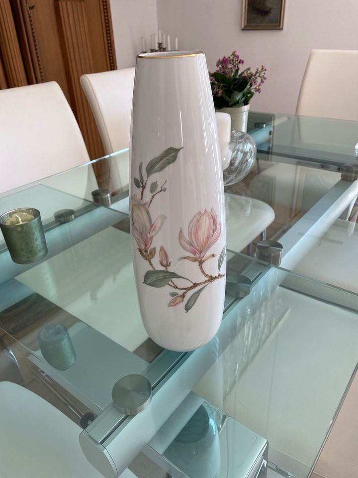 Edle Hutschenreuther Vase 35 cm Blumendekor MAGNOLIE in Bielefeld