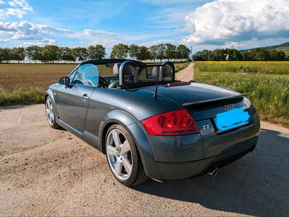 Audi TT 8n Turbo 1.8 Cabrio Top Gepflegt Youngtimer in Dossenheim