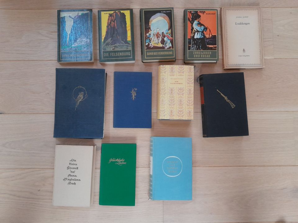 75 alte Bücher aus dem Zeitraum 1900-1986 in Rastatt