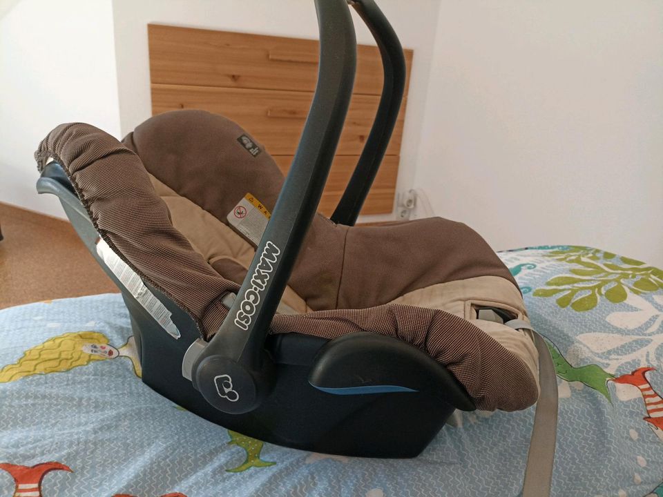 Maxi Cosi , Baby Autositz in Kiel