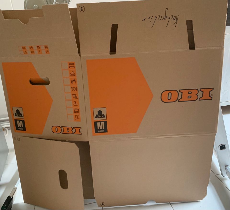Umzugskartons Kartons Ikea Obi 8 Stück in Berlin
