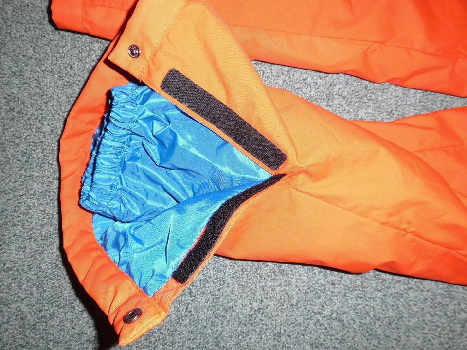 Ski-Hose + Weste 146 h&m Schneehose Weitenregulierbarer Bund NEU in Ganderkesee