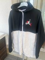 leichte Jacke NIKE Jordan Herren Windjacke Gr. L Jumpman München - Trudering-Riem Vorschau