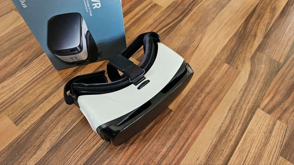 Samsung Gear oculus VR Brille in Kirchheim unter Teck