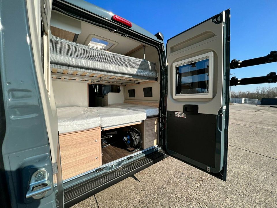 Wohnmobil / Campervan für 4 Personen mieten: Sunlight Cliff 601 in Leipzig