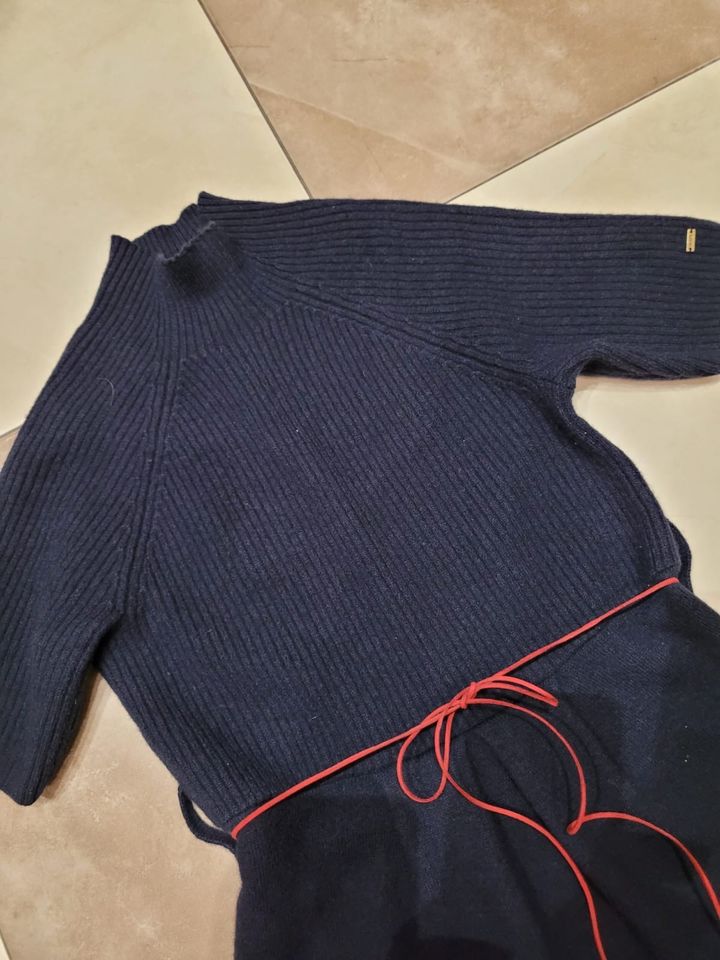 Tommy Hilfiger strickkleid gr m-l in Essen