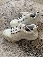 Sketchers sneakers Neuwertig limited edition Dresden - Briesnitz Vorschau