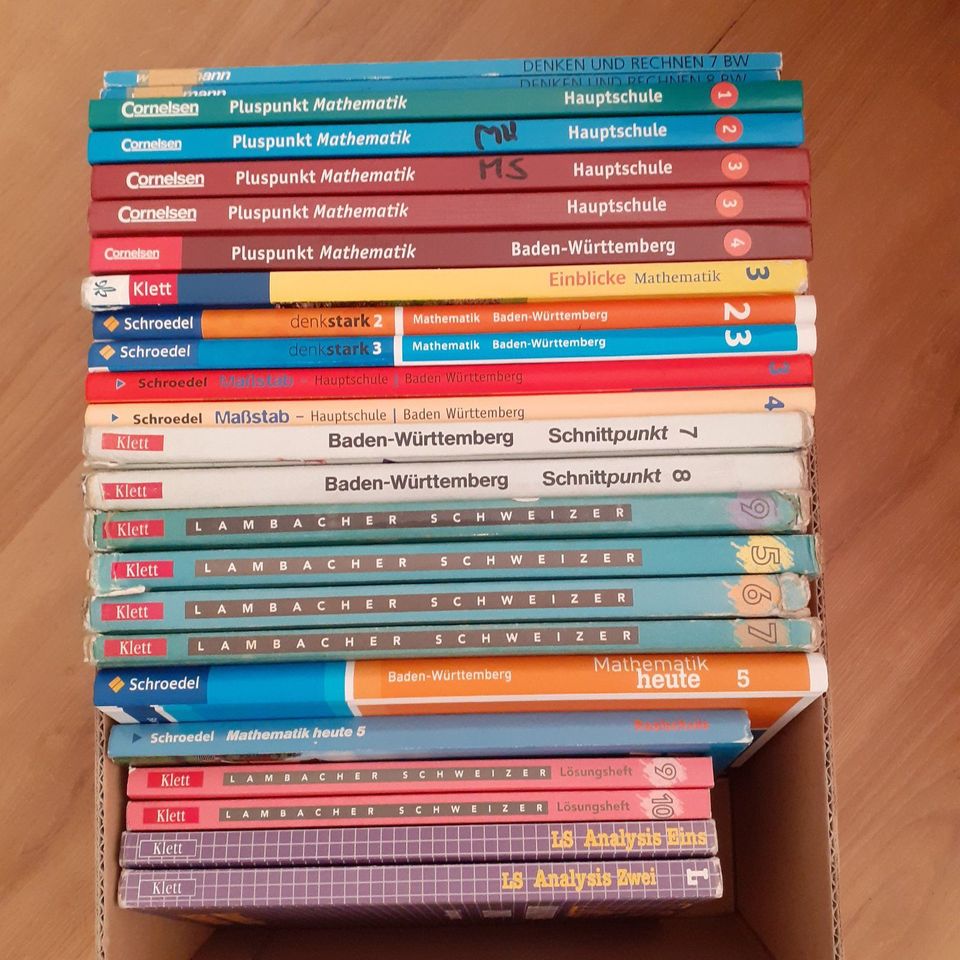 Schulbücher "Mathematik" in Amstetten