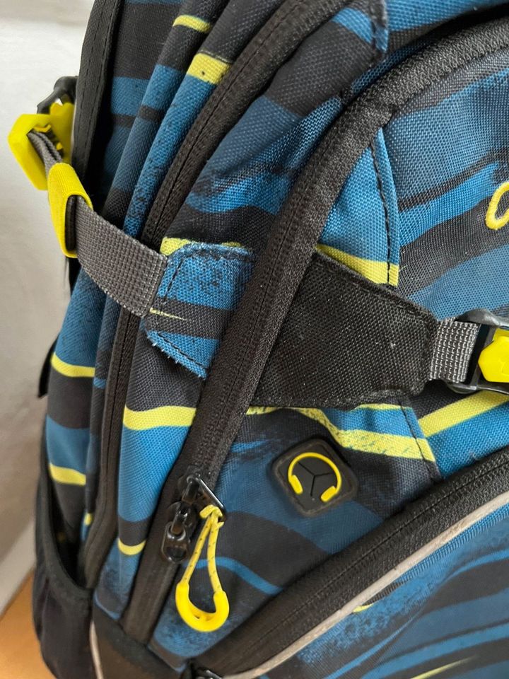 Coocazoo Schulrucksack, Ranzen blau/schwarz/gelb in Sülfeld