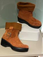 CROCS Cobbler Ankle BOOTS Leather☆ Gr. 37-38/W7 ☆ cognac wie NEU☆ Nürnberg (Mittelfr) - Südoststadt Vorschau