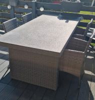 Schönes Polyrattan Set großer Tisch mit  4 Stühlen Horn-Lehe - Lehesterdeich Vorschau