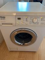 Waschmaschine von Miele VitaStar W300 Nordrhein-Westfalen - Mettmann Vorschau