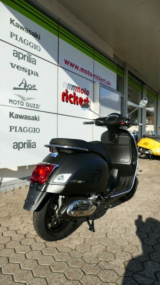 Vespa GTS 125 i.E. SUPER TECH E5 '22 in Braubach