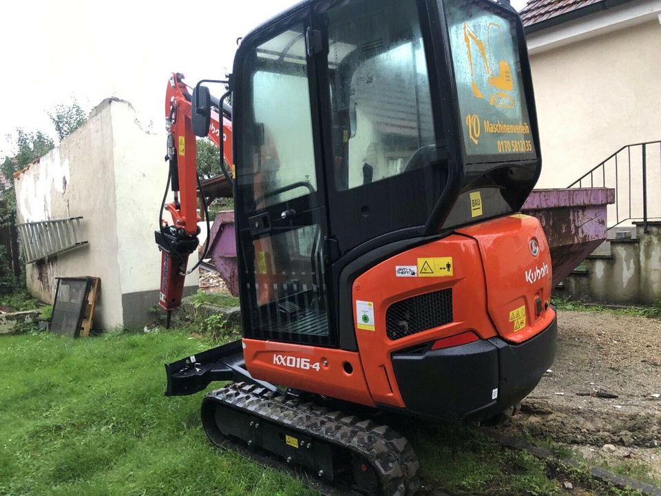 Bagger mit Hydraulikhammer Specht zu vermieten/  Abbruchhammer in Abensberg