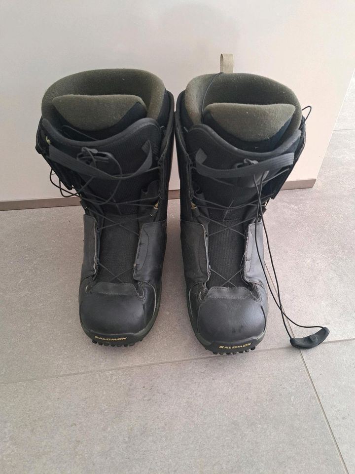 Salomon Snowboard boots Größe 45 in Gablingen