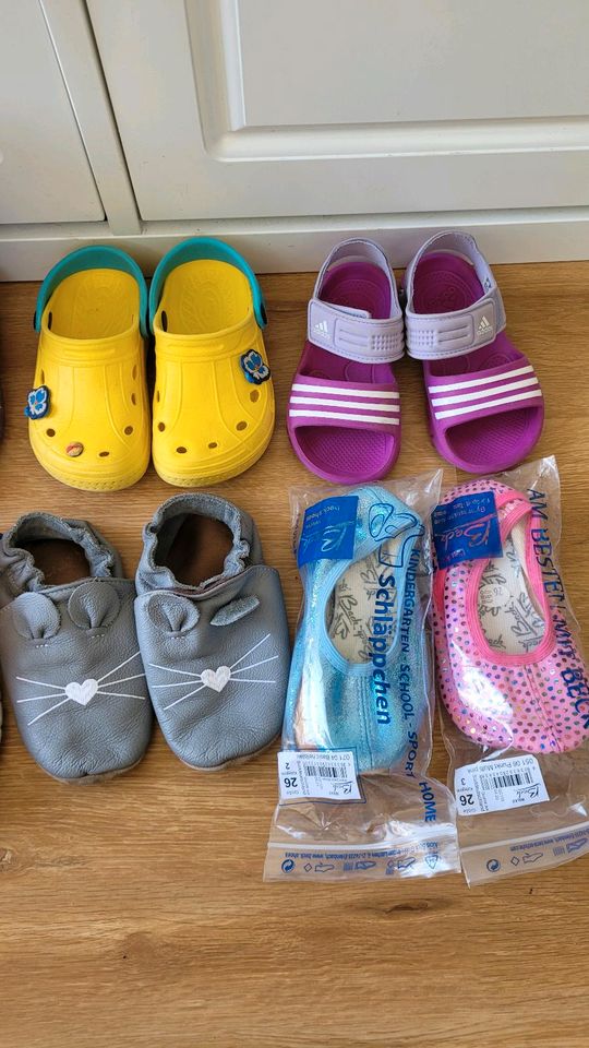 Paket Schuhe Gr. 26 in Zeitlarn