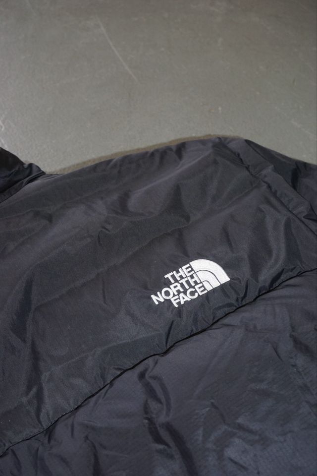 The North Face 1996 Nuptse 700 schwarz in Lampertswalde bei Großenhain