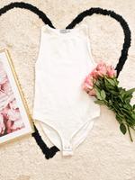 NEU Body Stradivarius M 38 Kurzarm Weiß Niedersachsen - Hildesheim Vorschau