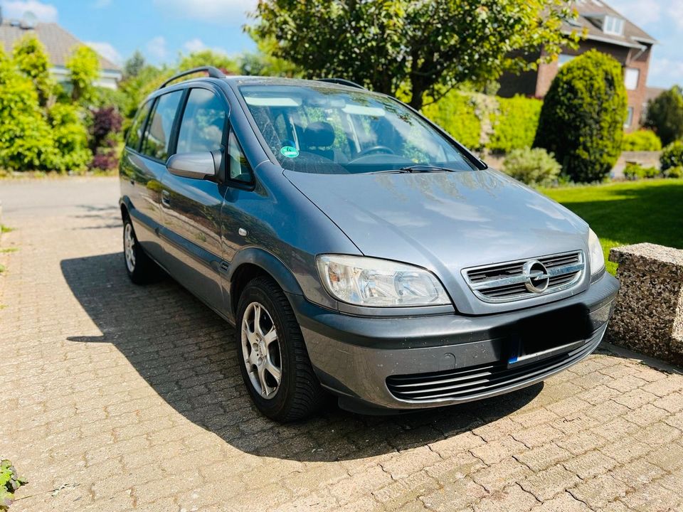 Opel Zafira in Nordsehl